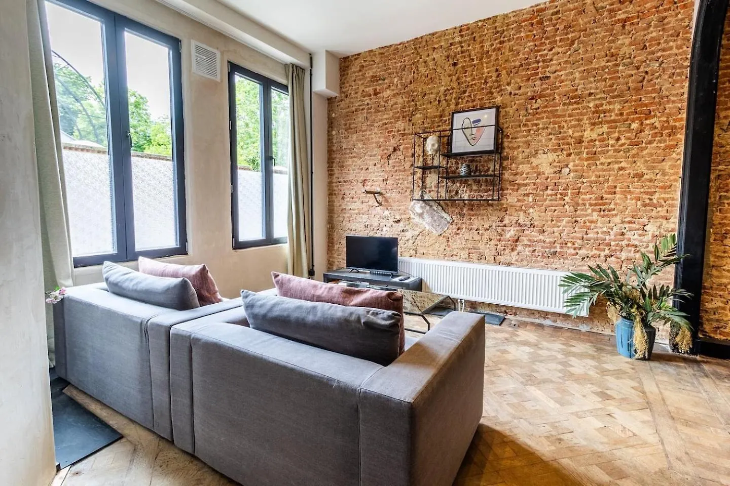 Zooside Suites Antverpy Belgie